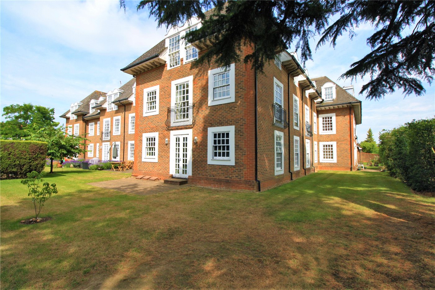 Communal Grounds